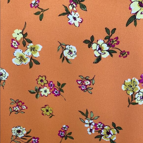 Socialite Orange Floral Women's Top Size Large - Picture 2 of 8